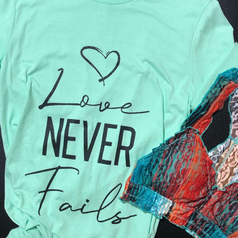 Mint Graphic Tee